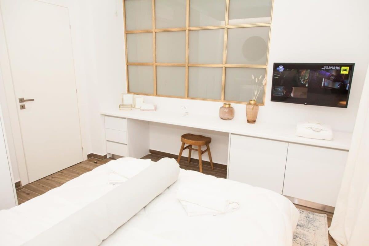 Comfortable 2 Bd Apt Near Sintagma Square Атина Екстериор снимка